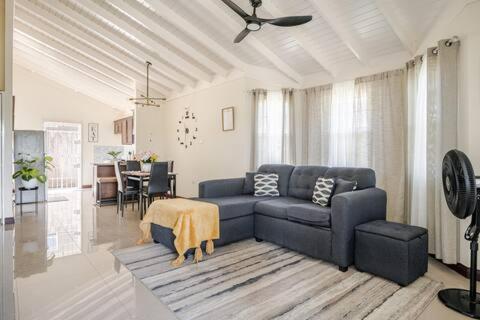 Bellarose At Colbeck ,Gated With Pool, Stylishly Modern Villa Old Harbour Exterior photo
