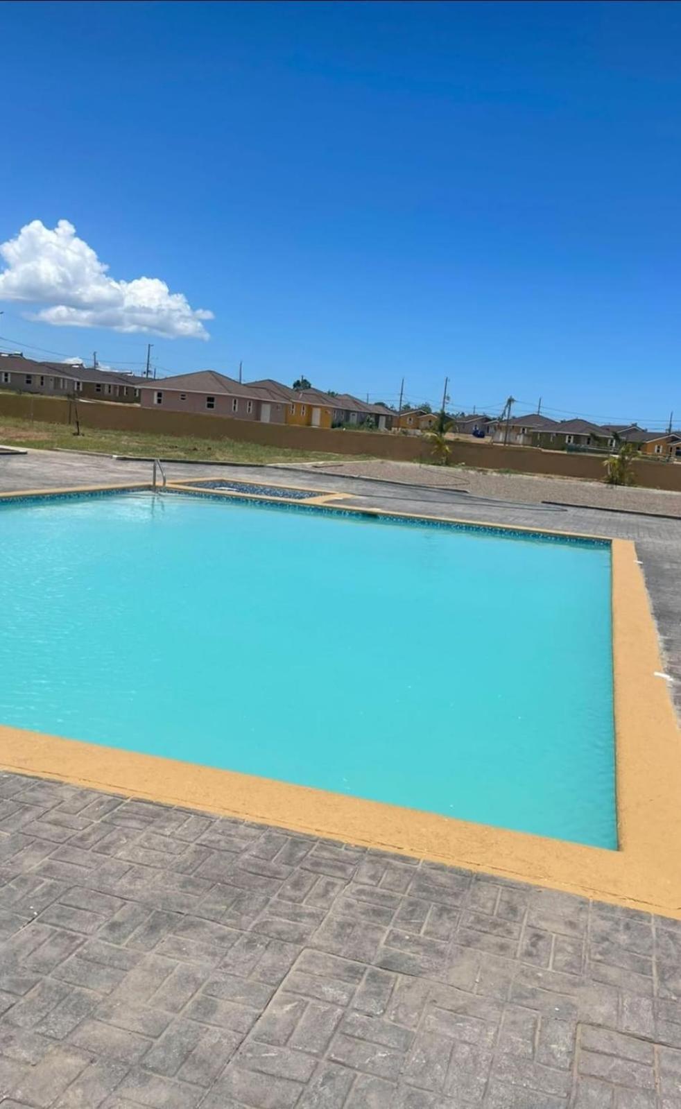 Bellarose At Colbeck ,Gated With Pool, Stylishly Modern Villa Old Harbour Exterior photo